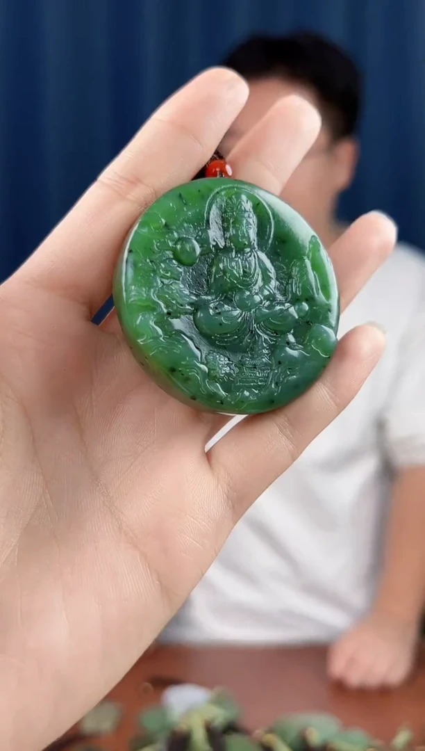 未镶嵌和田玉挂件拍一发一，多样性发货