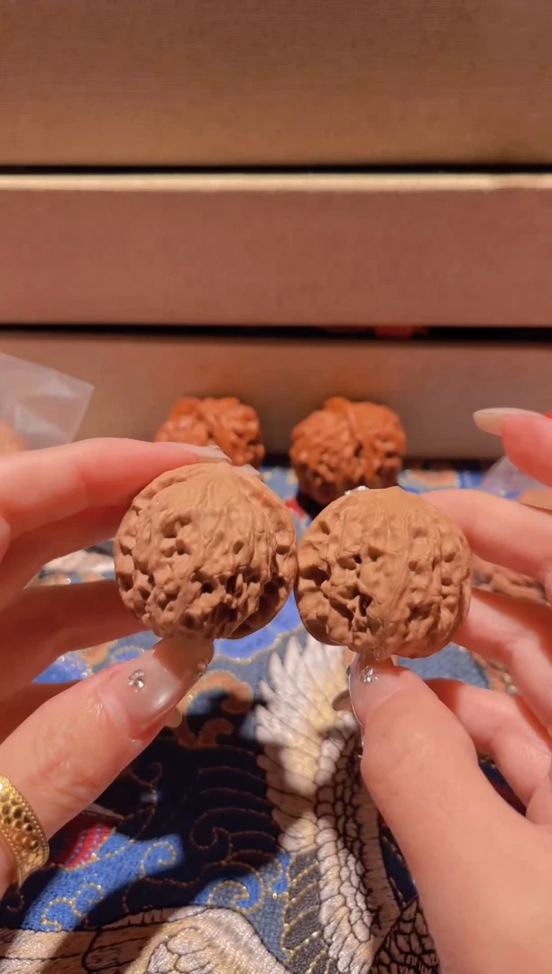 把件文玩核桃064 昌闷野狼35