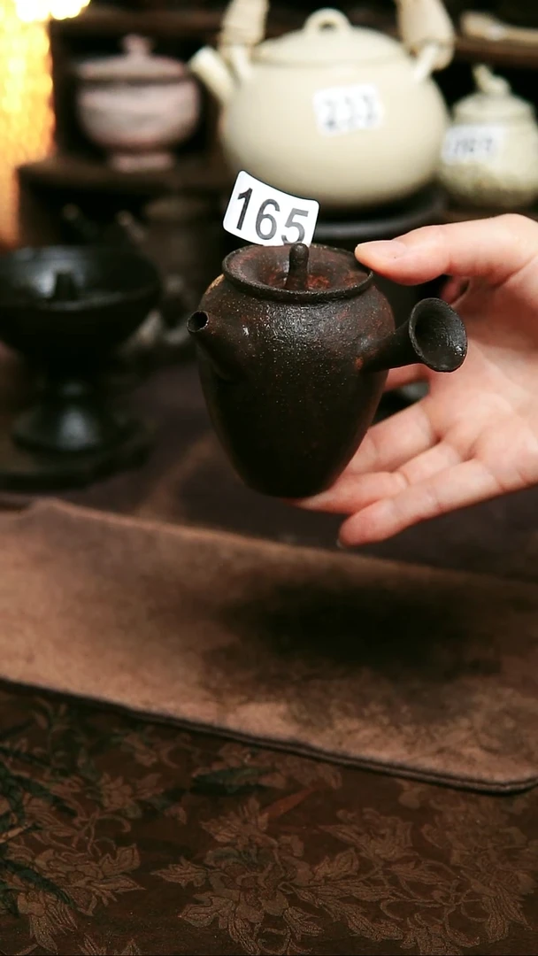 紫砂全手工粉引满容120毫升左右