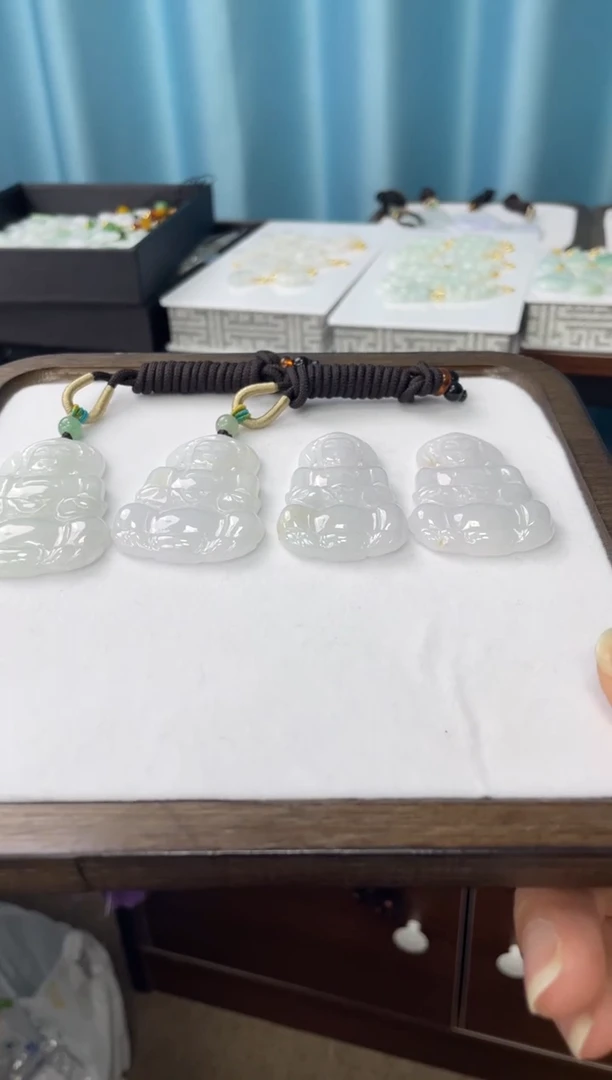 翡翠未镶嵌吊坠(不含链)观音 多样性发其一