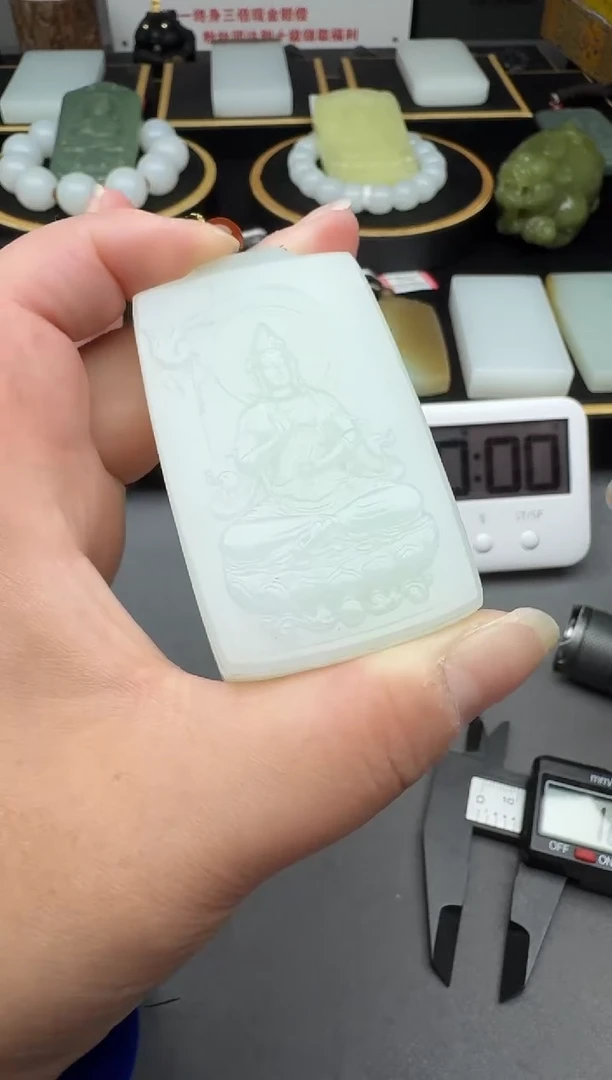 颈饰未镶嵌和田玉4