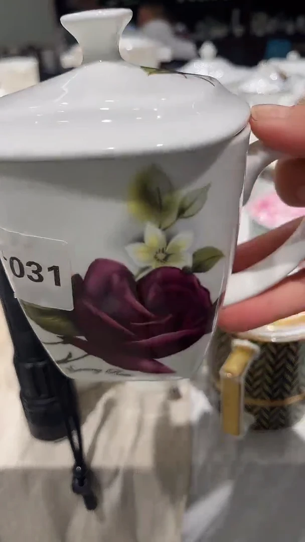 瓷盖杯隆达骨质瓷