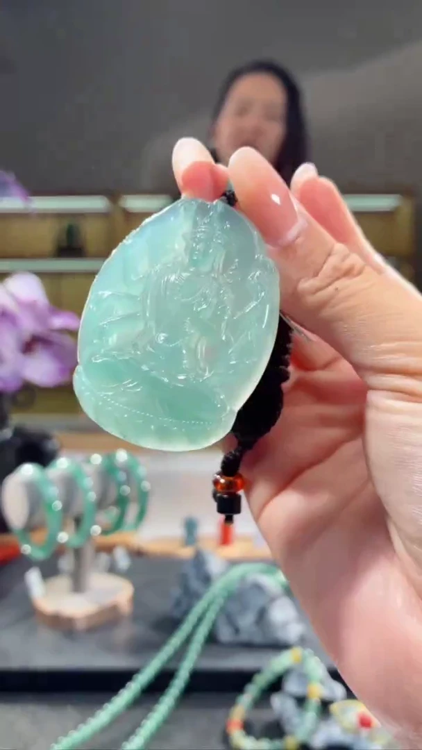 吊坠(不含链)未镶嵌翡翠千手观音