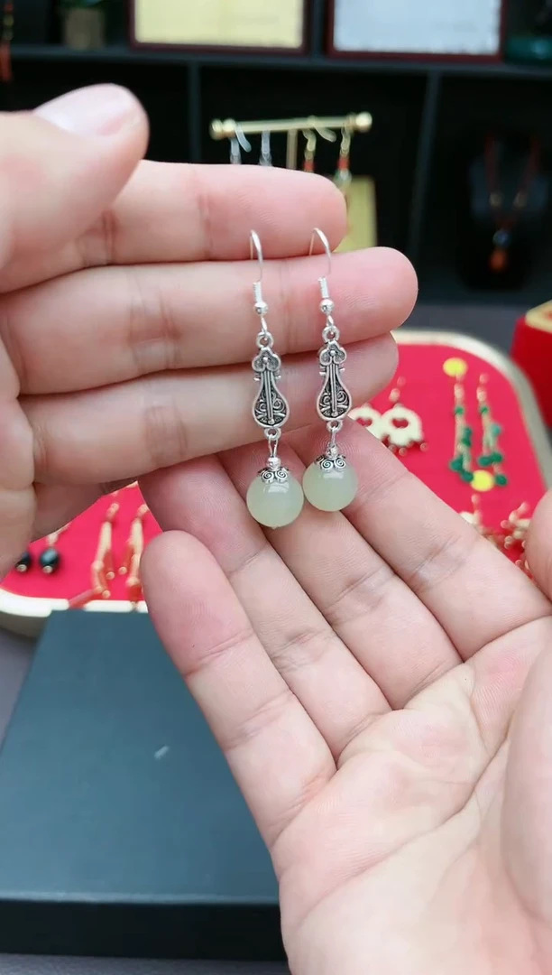 【闪购商品】玛瑙/玉髓耳钉银S925镶嵌211000