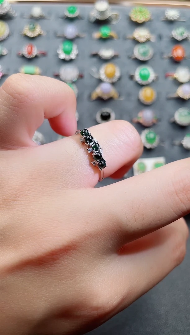 银S925镶嵌戒指翡翠1