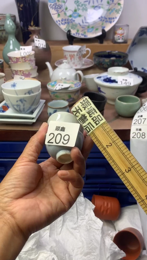 卑***强顺鑫工艺品店闪购