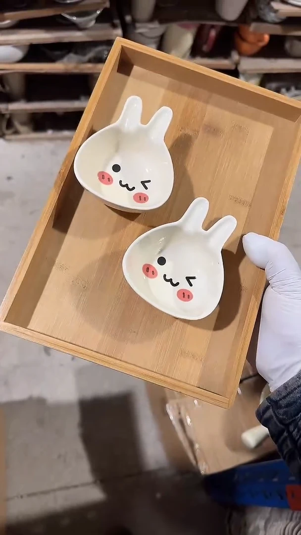 陶瓷2个味碟微瑕凑满20元包邮