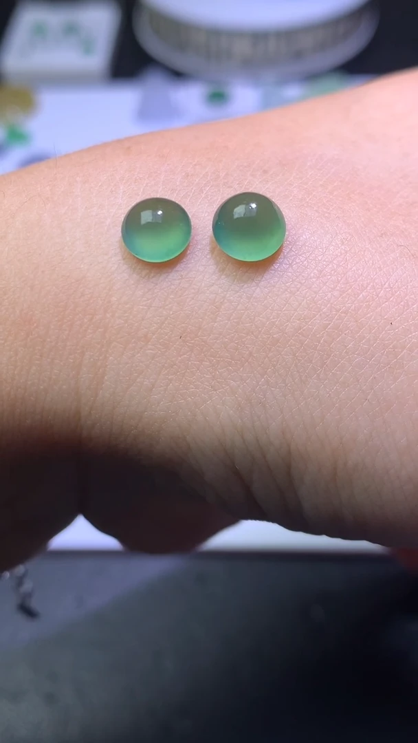 未镶嵌定制翡翠毛货