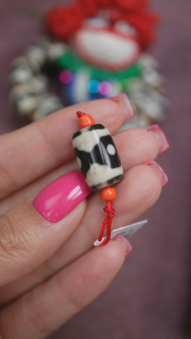 玛瑙/玉髓颈饰未镶嵌蚀花玛瑙珠定制编绳