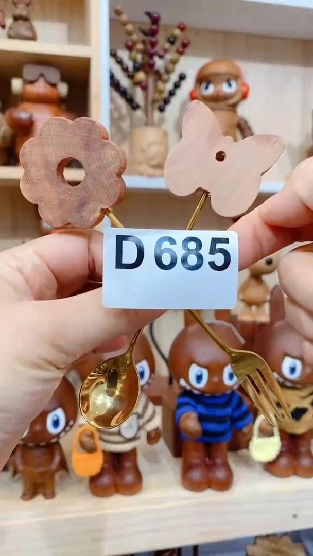 木木感觉可爱摆件