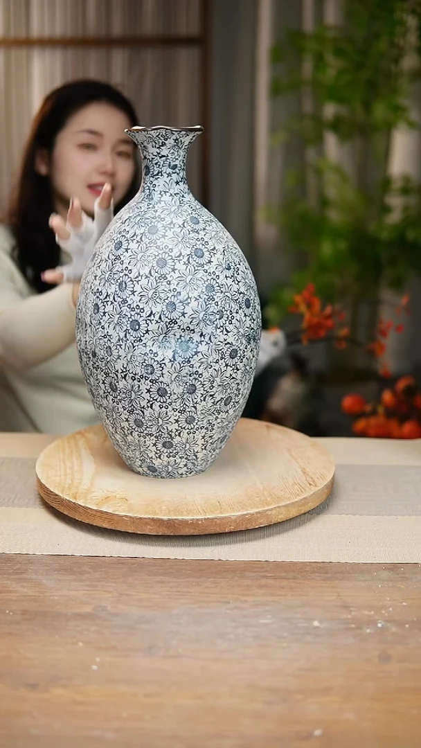 【闪购商品】陶瓷   花器青花瓷向日葵保龄球瓶瑕疵