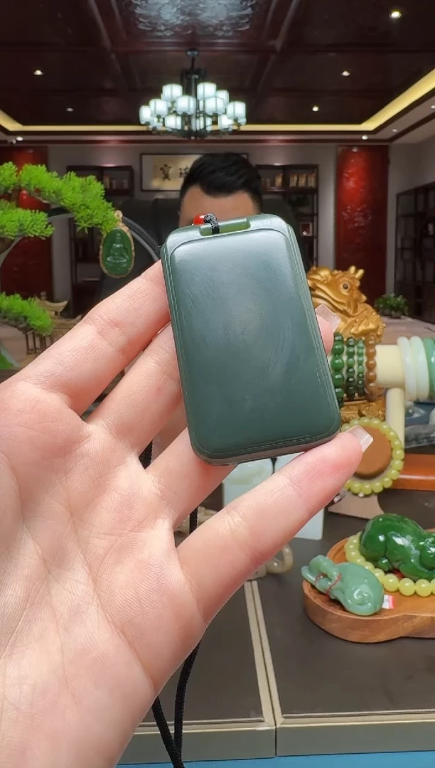 未镶嵌和田玉挂件szq