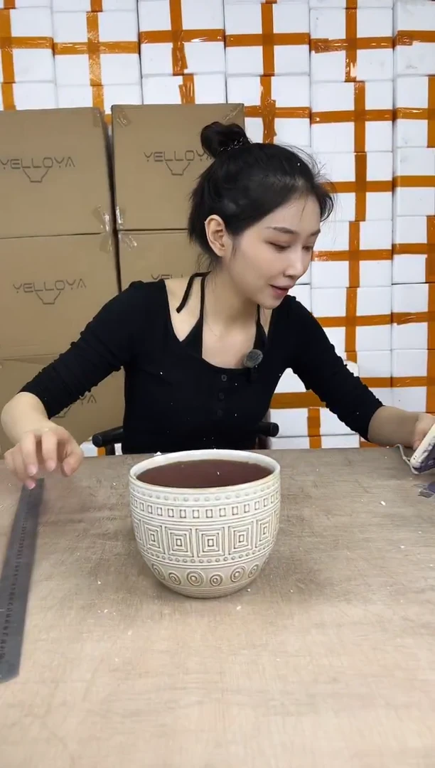 紫砂回字格白色14x11