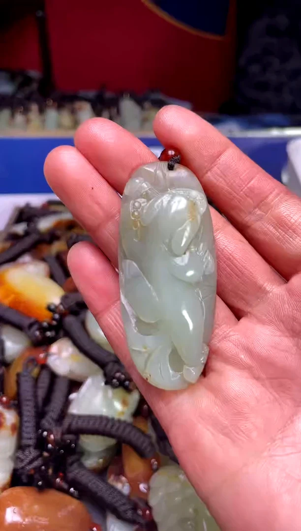 【闪购商品】和田玉颈饰未镶嵌1