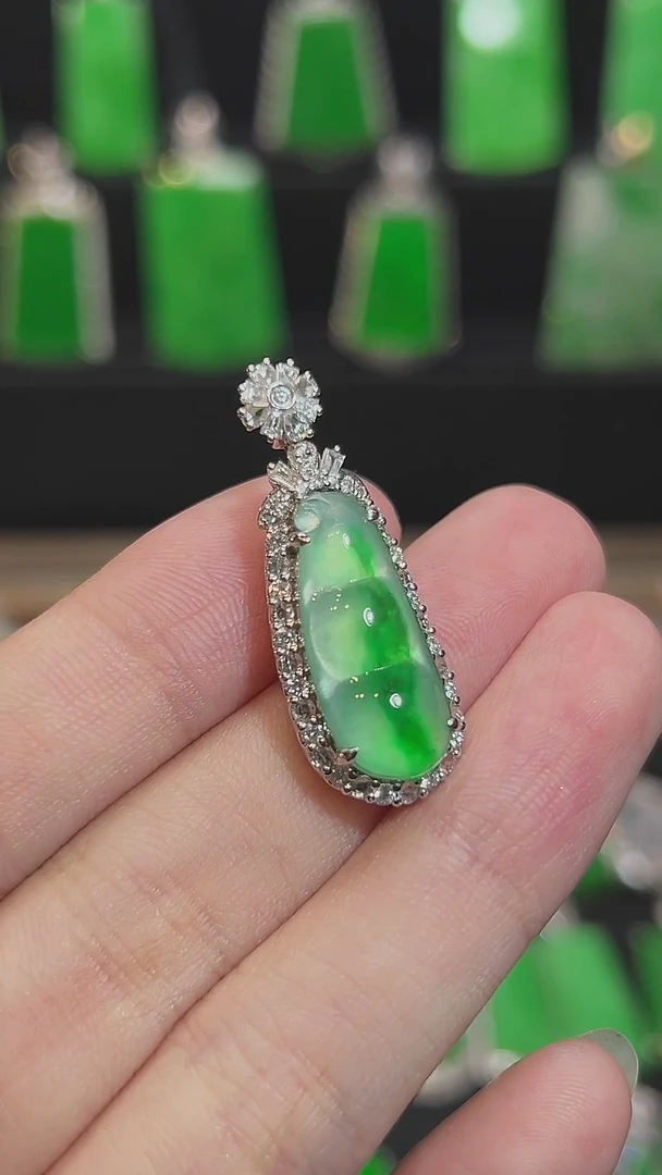 翡翠18K金镶嵌吊坠(不含链)吊坠