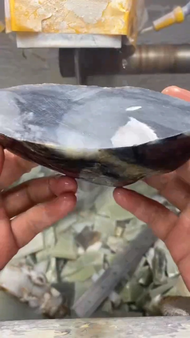 定制和田玉毛货抛光烟灰缸