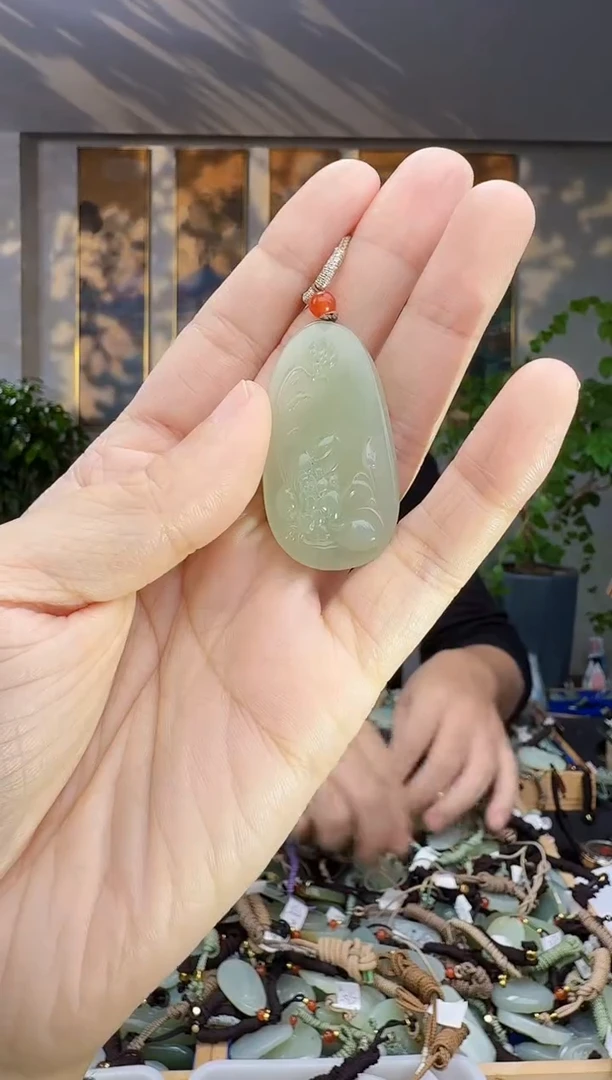 未镶嵌和田玉挂件拍一发一