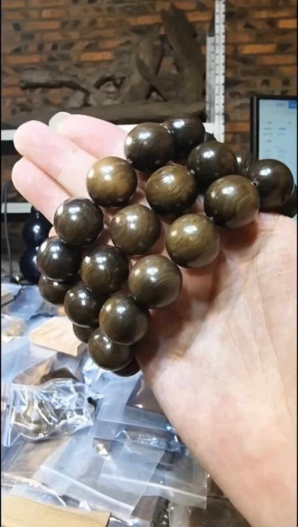 楠木（金丝楠）手串/手链1.8阴沉绿