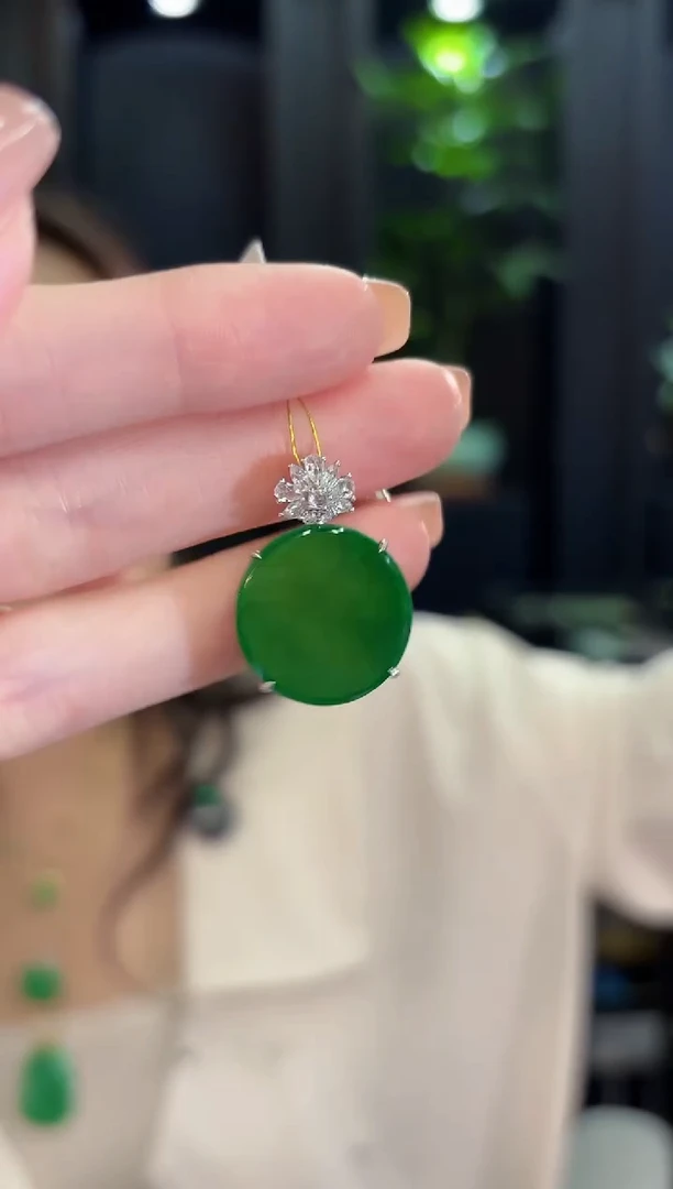 吊坠(不含链)未镶嵌翡翠缅甸A货/多样性发货/一件