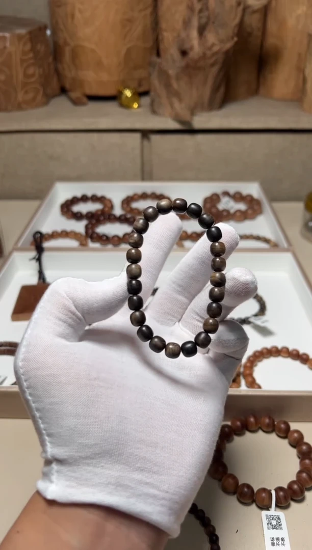 檀香木手串/手链（介意勿拍）阴沉8/8单圈单圈横纹瑕疵福利