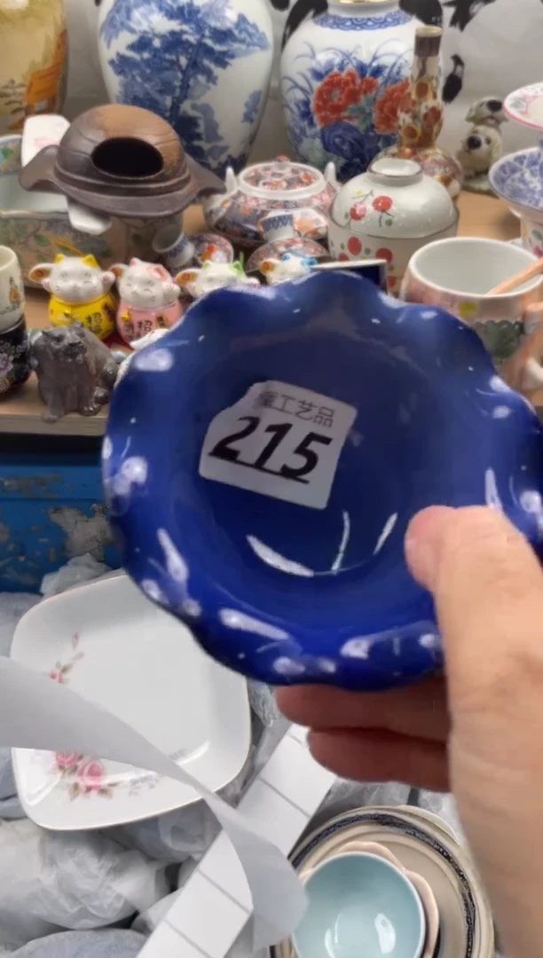 【闪购商品】瓷片215然曦海外工艺品。。。