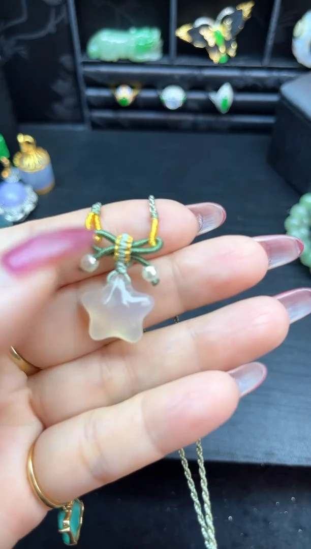 未镶嵌吊坠(赠链)玛瑙/玉髓小**?吊坠