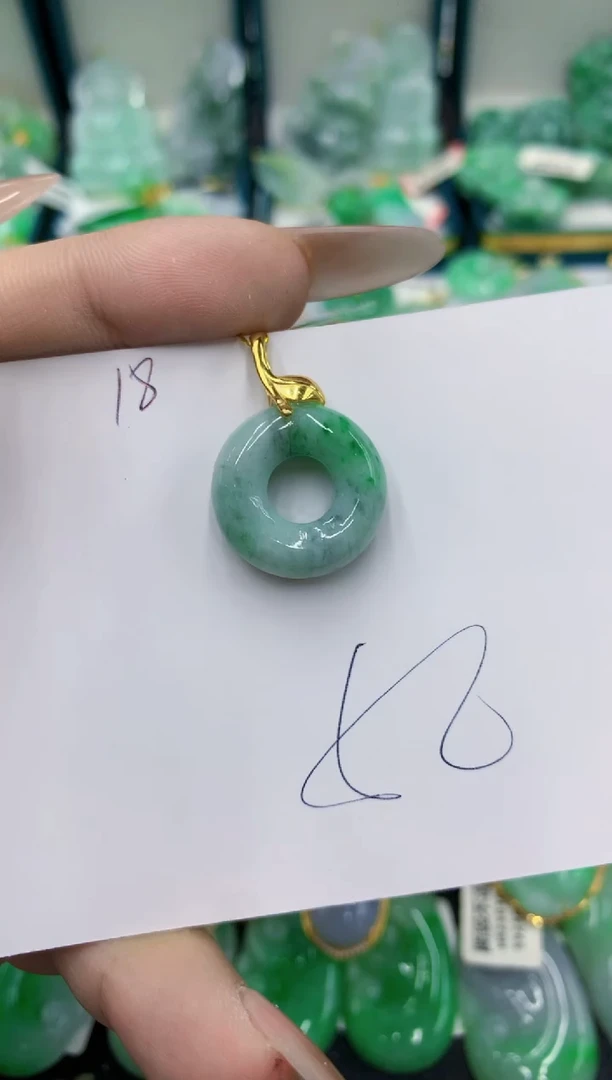 翡翠未镶嵌颈饰号链接111111111