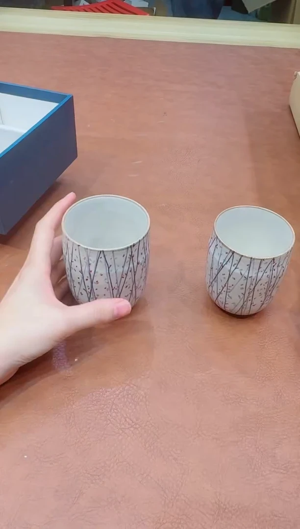 小狐狸海外瓷器哇哇哇