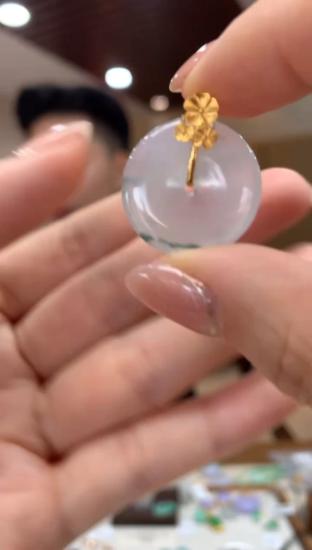 吊坠(不含链)18K金镶嵌翡翠平安扣