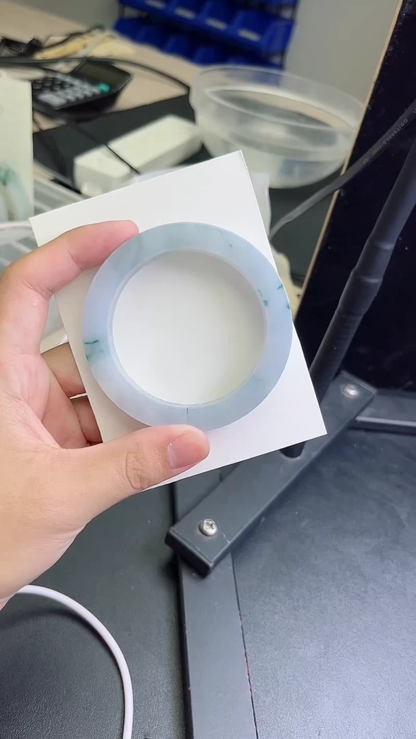 未镶嵌手镯定制翡翠哼****吼定制