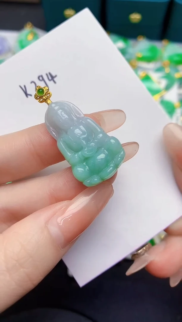 颈饰未镶嵌翡翠缅甸天然翡翠A货