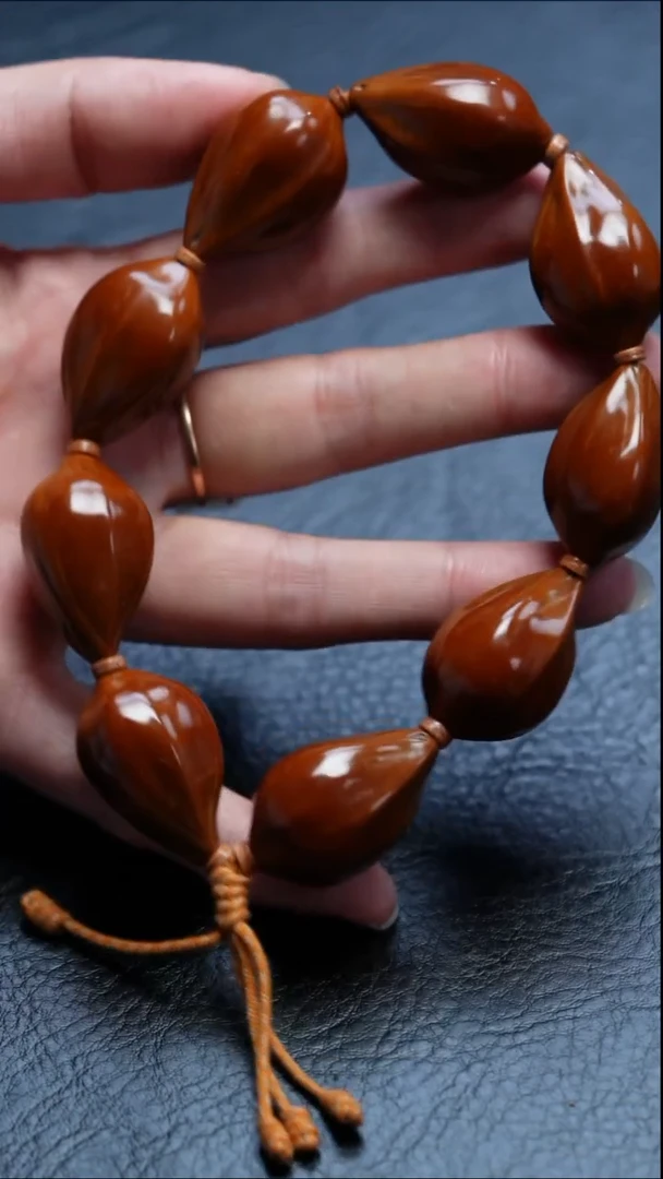 橄榄核吊坠苏工橄榄核