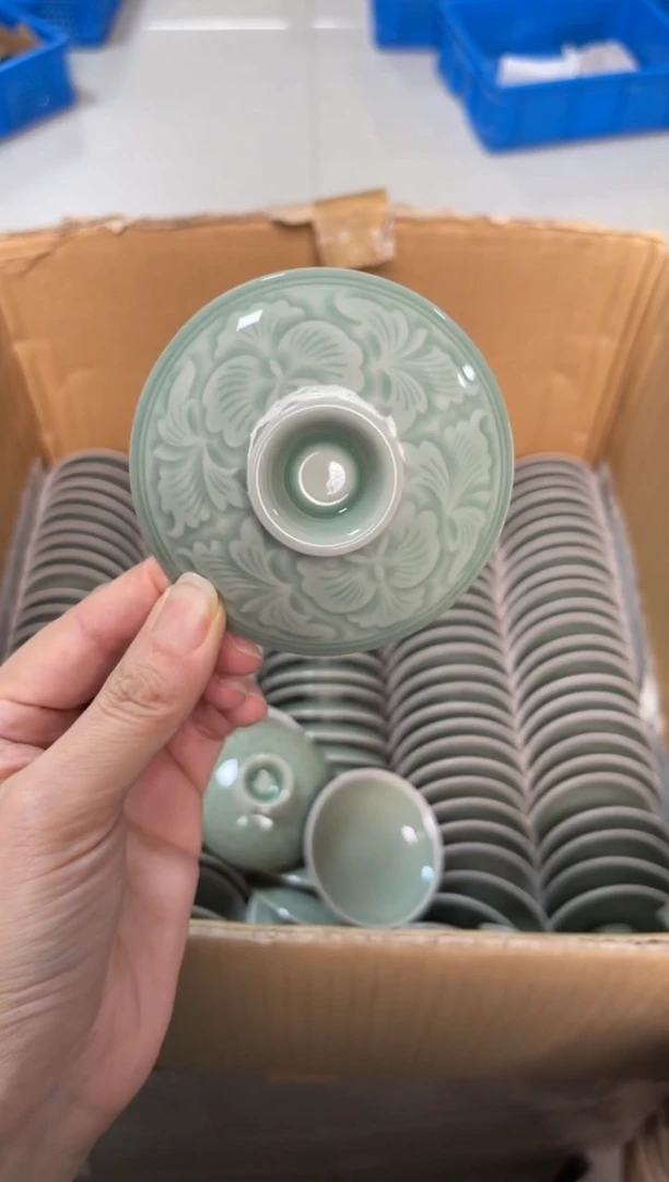 陶瓷青瓷牡丹纹单独盖子