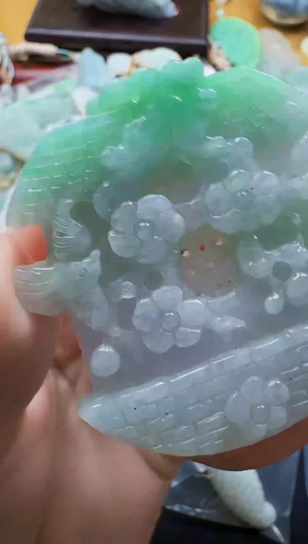吊坠(不含链)未镶嵌翡翠1