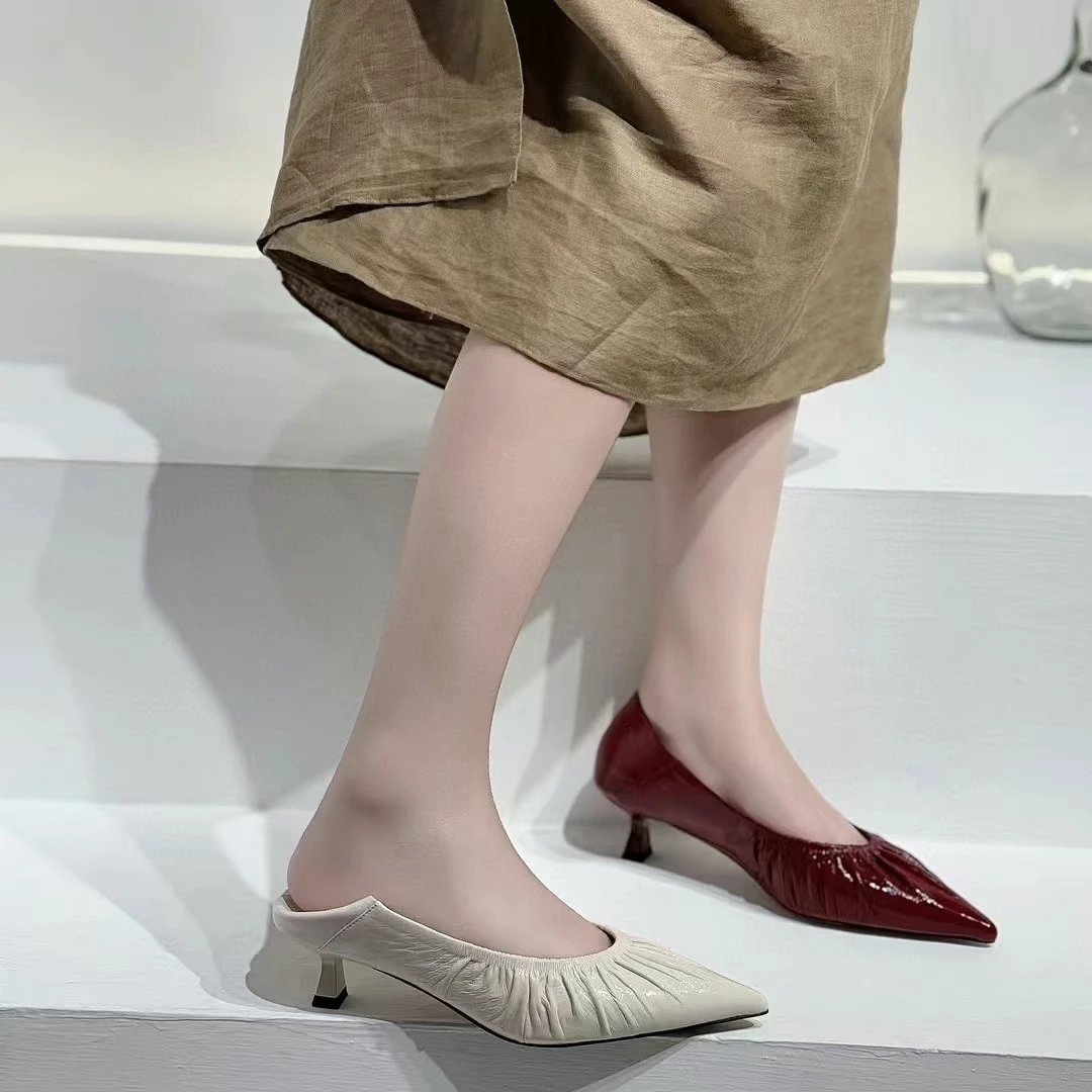 【法式浪漫】2025年春夏法式褶皱尖头猫跟漆面浅口时尚百搭单鞋