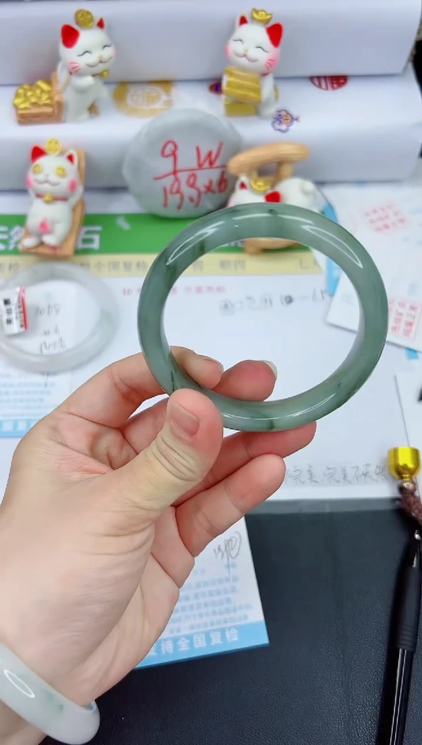 【闪购商品】石英质玉手镯未镶嵌1069-62.9