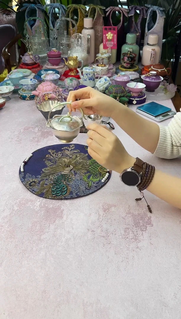05蜂鸟采链银壶福利款