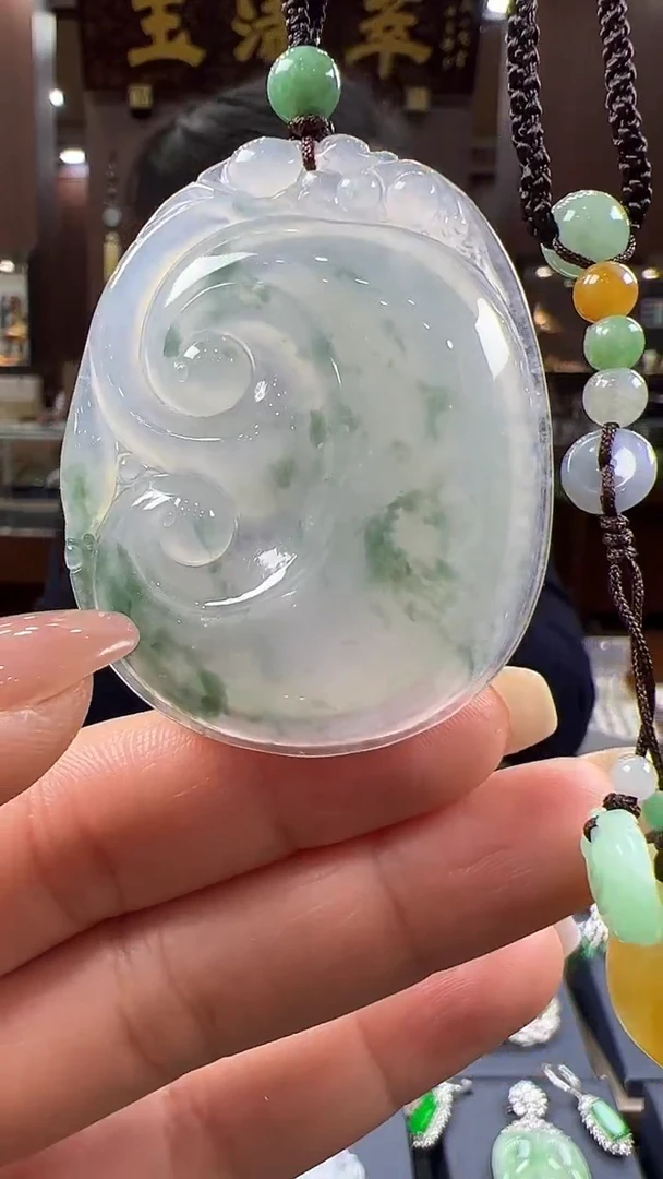 【闪购商品】翡翠挂件未镶嵌如意