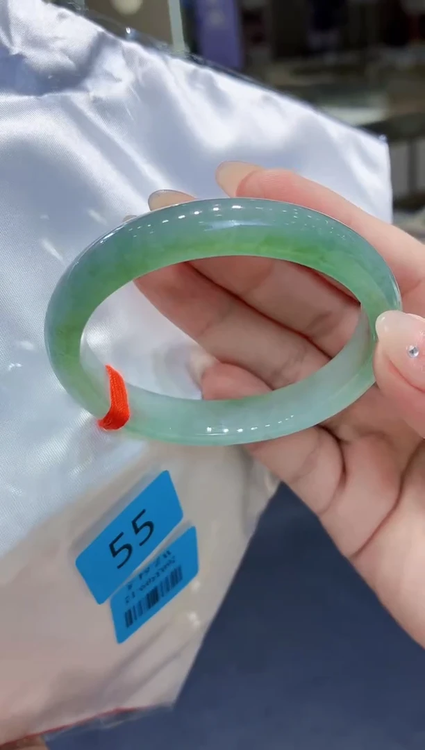 未镶嵌手镯翡翠翡翠手镯54