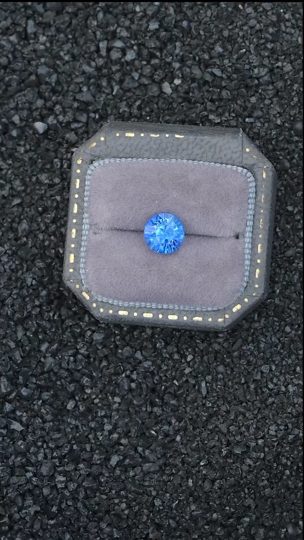 【闪购商品】蓝宝石裸石未镶嵌1.7克拉