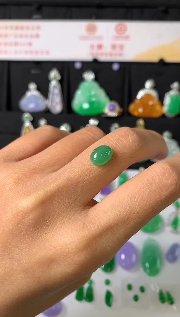 未镶嵌定制翡翠裸石（镶嵌定制）