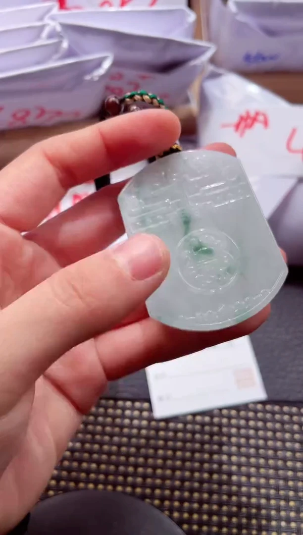 颈饰未镶嵌翡翠8888888