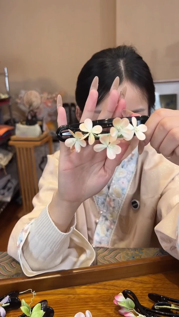 刺绣非遗绒花（发饰）