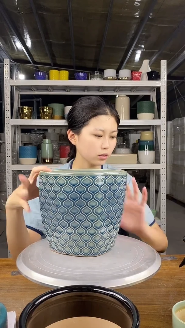 默认打孔陶瓷花盆宽高20-17.5微瑕