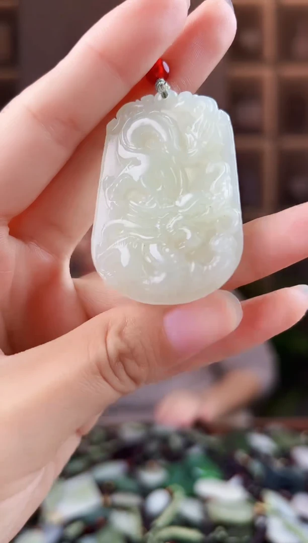 未镶嵌和田玉挂件拍一发一，多样性发货