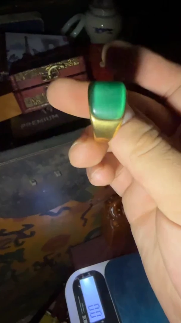 翡翠戒指18K金镶嵌闪购高端商品链接