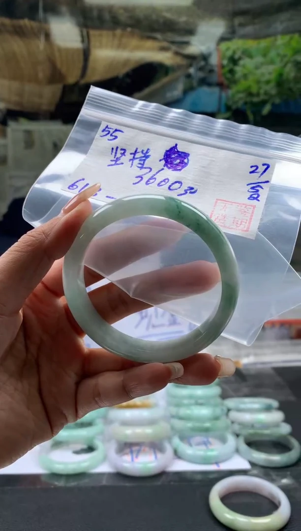 翡翠手镯未镶嵌翡翠手镯 下单联系小耳机#55