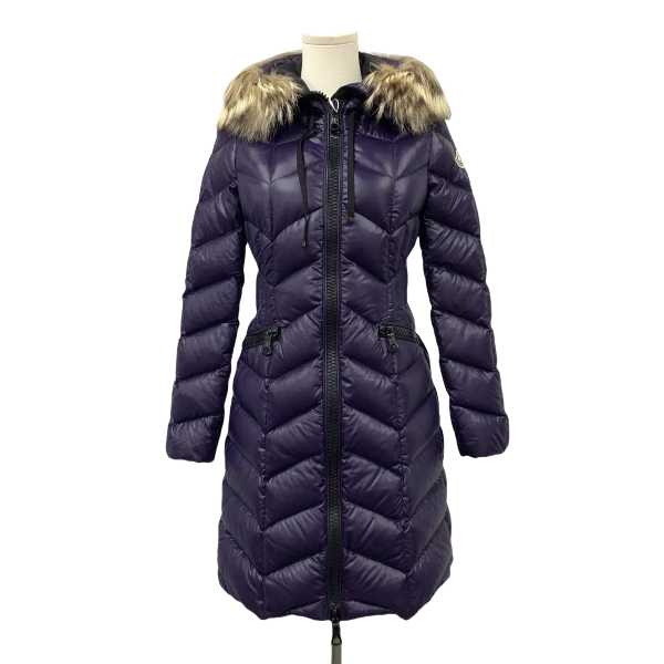 妃鱼/盟可睐/聚酰胺纤维/羽绒服/95新/琰一二三