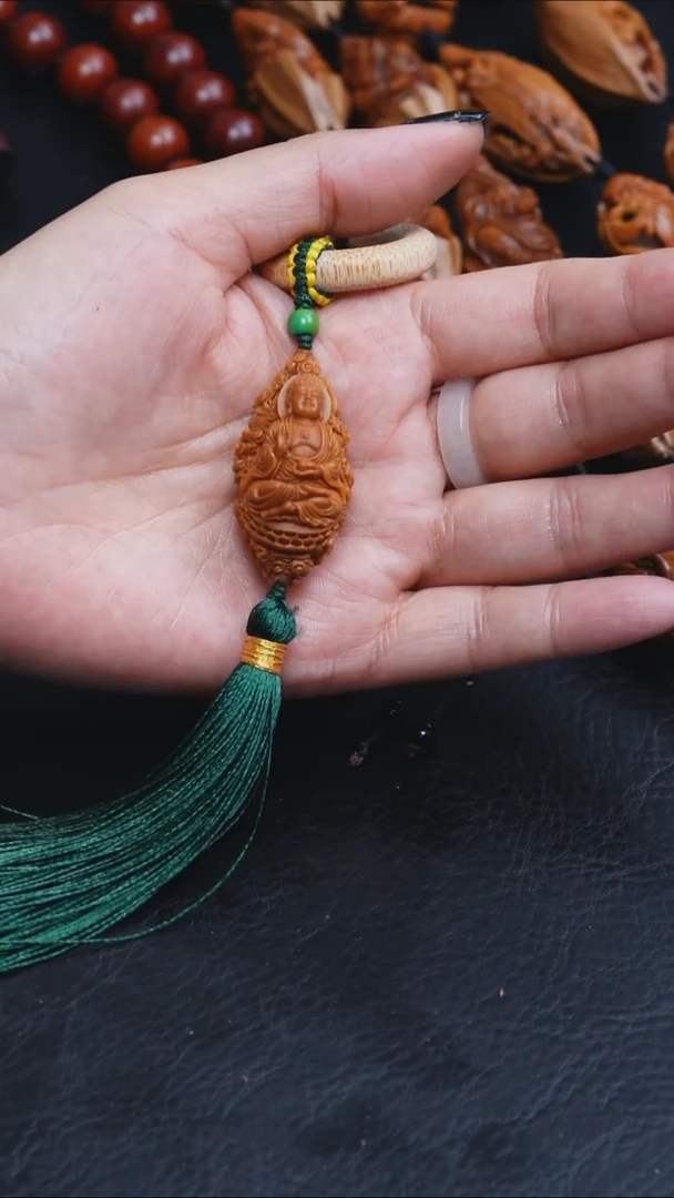 吊坠橄榄核2.1九龙如来单籽