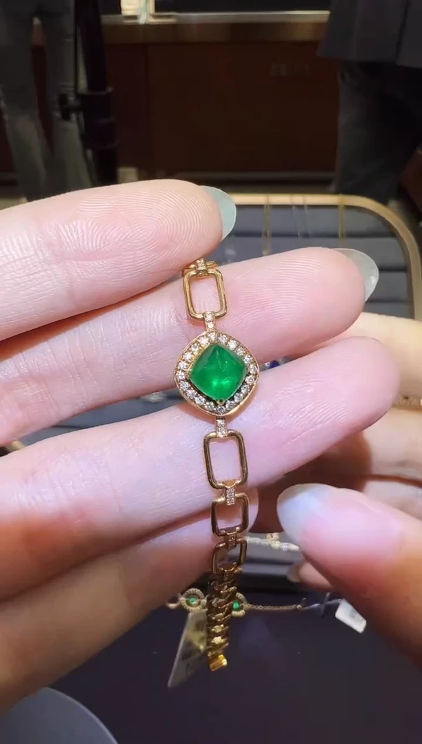 18K金镶嵌手链祖母绿1.13ct